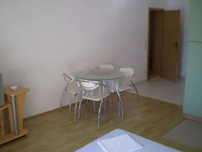 Apartment mit Grill und Garten | Strand in der Nähe - Image 3