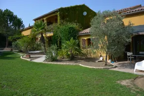 Nice private room with pool, barbeque & garden | Pets are welcome - Image 2
