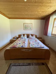 Holiday apartment with terrace - Image 3