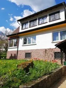 Familienorientierte Wohnung mit Garten, Terrasse und Grill | Perfekt für die Arbeit von Zuhause - Image 3