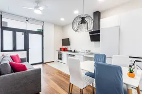 Holiday Home 'Portal A Valencia' with Wi-Fi and Air Conditioning - Image 2