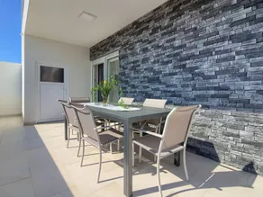 Holiday home with barbecue, private pool & garden - Image 3