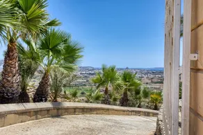 Big villa with BBQ, private pool & garden - Image 4