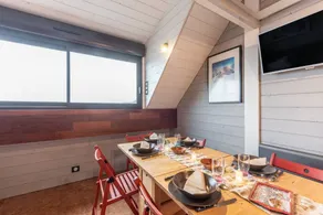Wonderful flat | Mountain view | Next to the ski - Image 4
