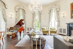 Family-oriented pleasant castle with garden, private pool & terrace | Sea view - Image 5