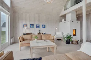Fully equipped beautiful house with BBQ, terrace & jacuzzi | Sea view | Next to the beach - Image 4
