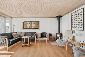 House with terrace & barbeque | Beach nearby | Pet-friendly - Image 2