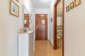 Fully equipped holiday apartment with terrace | Mountain view - Image 4