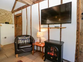 Cottage with garden - Image 4