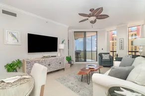 Appartement en copropriété avec piscine et barbecue | Vue sur l'eau - Image 4