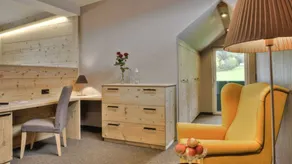 Mehrbettzimmer für 4 Personen (38 m²) in Gosau - Image 3