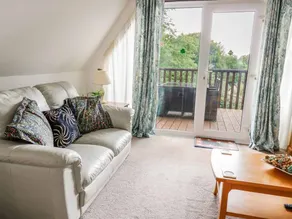Family-friendly nice cottage with garden, jacuzzi & pool | Pets allowed - Image 4
