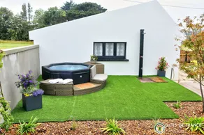 Grand gîte avec terrasse, barbecue et jardin | Vue mer | Plage à proximité - Image 3
