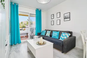 Appartement avec terrasse, internet haut débit et jardin | Vue mer - Image 3