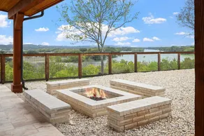 Holiday home with terrace, private pool & garden - Image 3