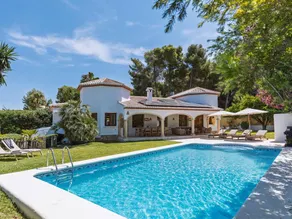 Family villa with AC - 8 guests - Image 2