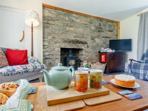 Family-friendly beautiful cottage with garden | River view | Pets are welcome - Image 5