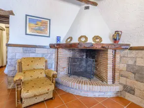 Holiday home with barbecue, pool & terrace - Image 4