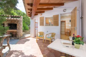 Children-friendly chalet with garden, barbeque & terrace | Next to the beach - Image 4