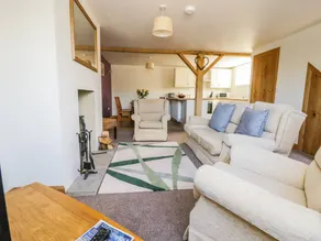 Cottage with garden - Image 4