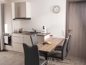 Children-friendly holiday apartment with terrace | Mountain view - Image 2