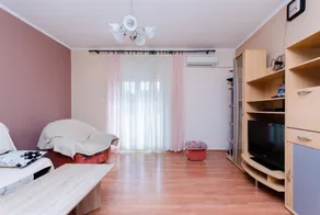 Apartment with BBQ, terrace & garden | Garden view - Image 5