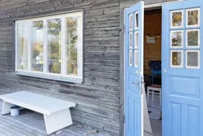 Maison avec terrasse et jardin - Image 2