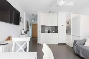 Appartement avec terrasse - Image 2