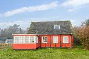 Fully equipped lovely holiday home with BBQ & terrace | Sea view | Beach nearby | Dogs allowed - Image 5