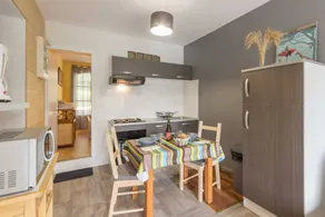 Gite with terrace & garden - Image 3