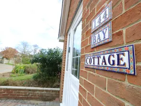 Child-friendly lovely cottage with garden | Beach view | Beach nearby | Pet-friendly - Image 3
