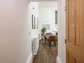 Cottage with garden - Image 5