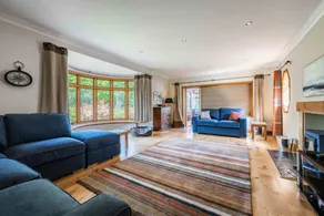 Host Stay Millwood - Image 2