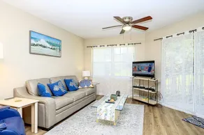 Flat with heated pool, terrace & barbecue - Image 5