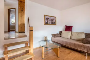 Holiday Apartment '2' with Mountain View, Balcony and Wi-Fi - Image 3