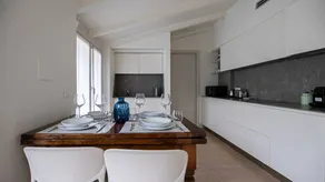 Appartement convivial et familial avec terrasse et jardin | Vue ville | Avec animaux acceptés - Image 3