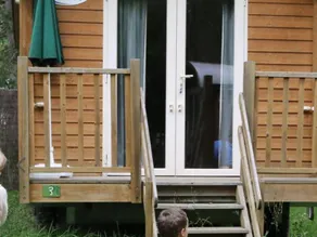 Children-friendly unique accommodation with terrace & pool - Image 5