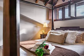 Dedicated room with terrace & garden | Garden view - Image 4