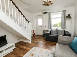 Child-friendly lovely cottage with garden & terrace | Beach view | Pets are welcome - Image 4