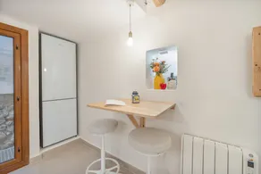 House with terrace | City view | Perfect for remote work - Image 5