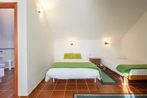 Bed and Breakfast 'Habitación Triple 3' with Mountain View, Shared Pool and Wi-Fi - Image 3