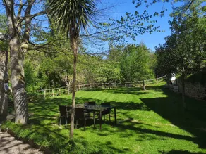 Casa vacacional con barbacoa, terraza y jardín | Vistas a la montaña - Image 3
