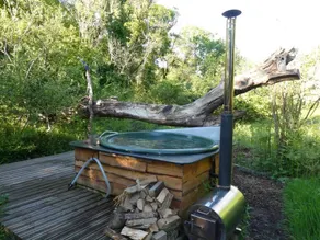 Chalet mit Whirlpool, Garten und Grill - Image 5