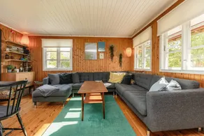 Child-friendly holiday home with garden, barbeque & terrace | Dogs allowed - Image 4