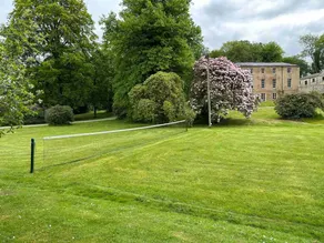 Flat with garden & BBQ - Image 5