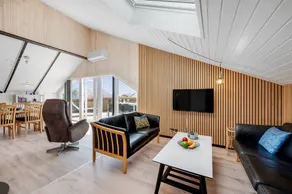 Lovely holiday home with terrace | Close to the beach - Image 5