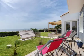Flat with garden | Garden view - Image 4