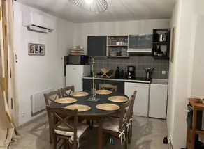 Casa apropiada para familias con terraza, jardín y barbacoa | Vistas al jardín | Adaptada para el teletrabajo - Image 5