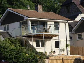 Child-friendly cottage with BBQ, garden & terrace | Beach view - Image 3