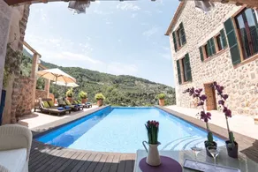 Fully equipped beautiful villa with private pool, BBQ & garden - Image 3